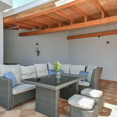 Villa Luxury Domani With Indoor Pool