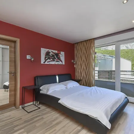 Villa Luxury Domani With Indoor Pool